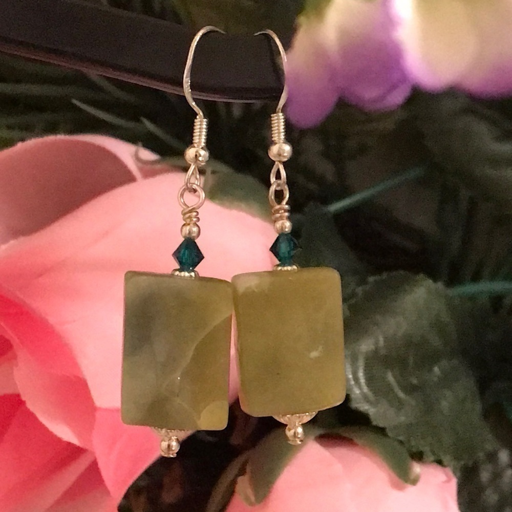 🔥ON SALE🔥3/$25🔥 💖 LA Design💖Handmade Earrings